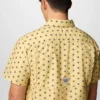 Cămașă cu mânecă scurtă PFG Super Slack Tide™ pentru bărbați – New Orleans Saints