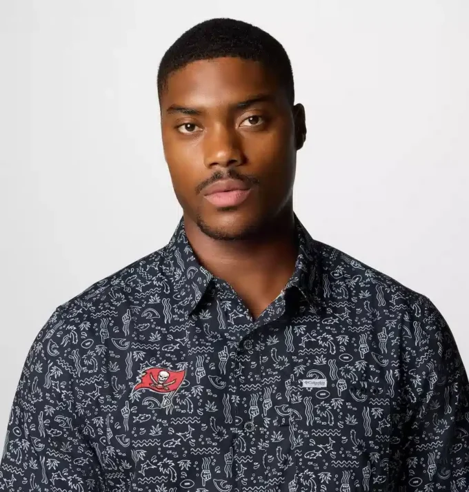Cămașă cu mânecă scurtă PFG Super Slack Tide™ pentru bărbați – Tampa Bay Buccaneers