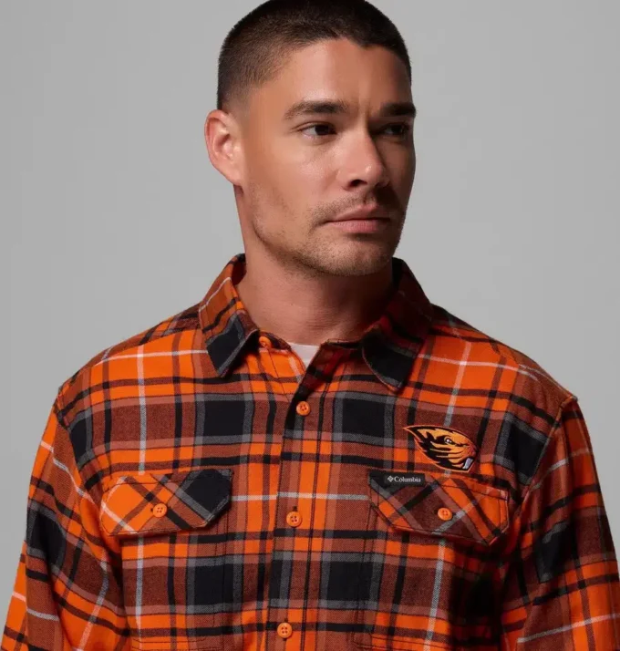 Cămașă cu mâneci lungi din flanelă Men Collegiate Flare Gun™ – Oregon State
