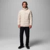 Jacheta cu glugă și căptușeală elastică Drift Peak™ pentru bărbați Jacheta cu glugă și căptușeală elastică Drift Peak™ pentru bărbați
