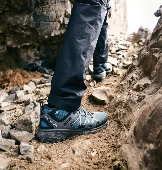 Pantofi pentru bărbați Peakfreak Rush™ Mid OutDry™